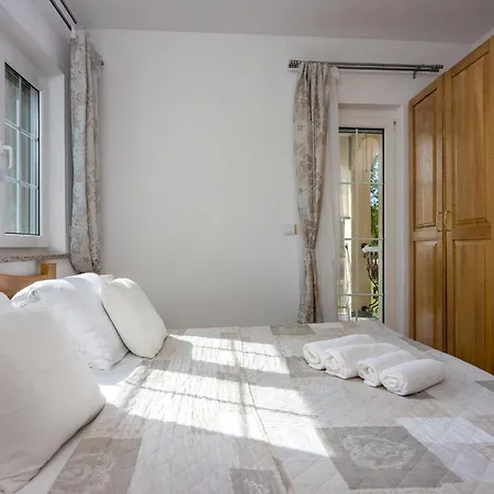 Covic 3* Antonci (Porec)