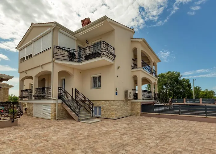 Covic Gostinjska kuća 3*